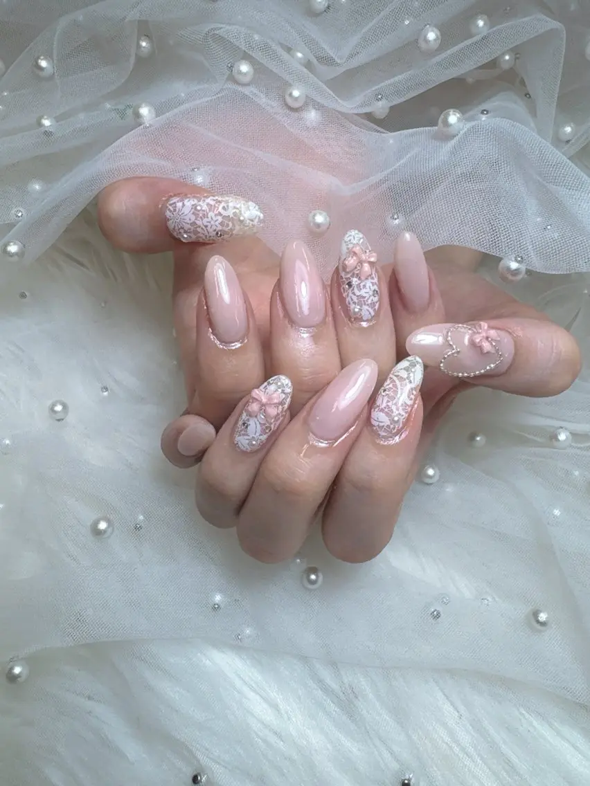 ネイル キラキラネイル 韓国ネイル レース 持ち込み ワンホンネイル Queeens nailのネイルデザイン