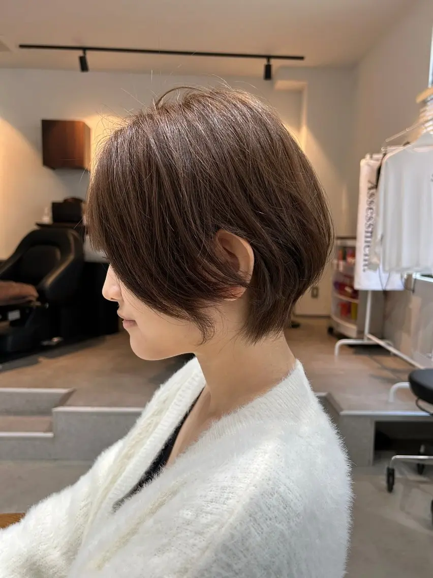 ショート カット ヘアカラー ボブ/レイヤー /河内温太のヘアスタイル