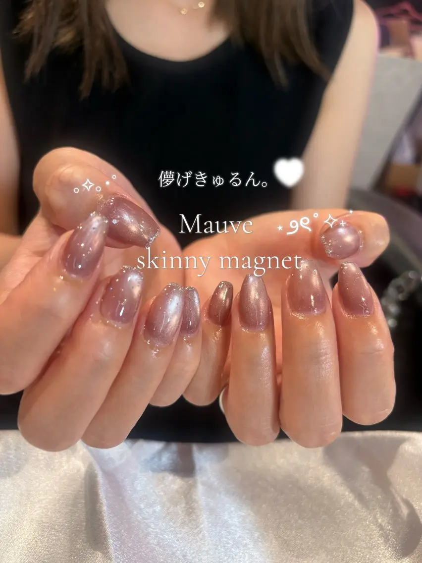 ネイル ラメ(グリッター) マグネットネイル ハンドネイル TAKAMI 髪と爪を同時に施術のネイルデザイン