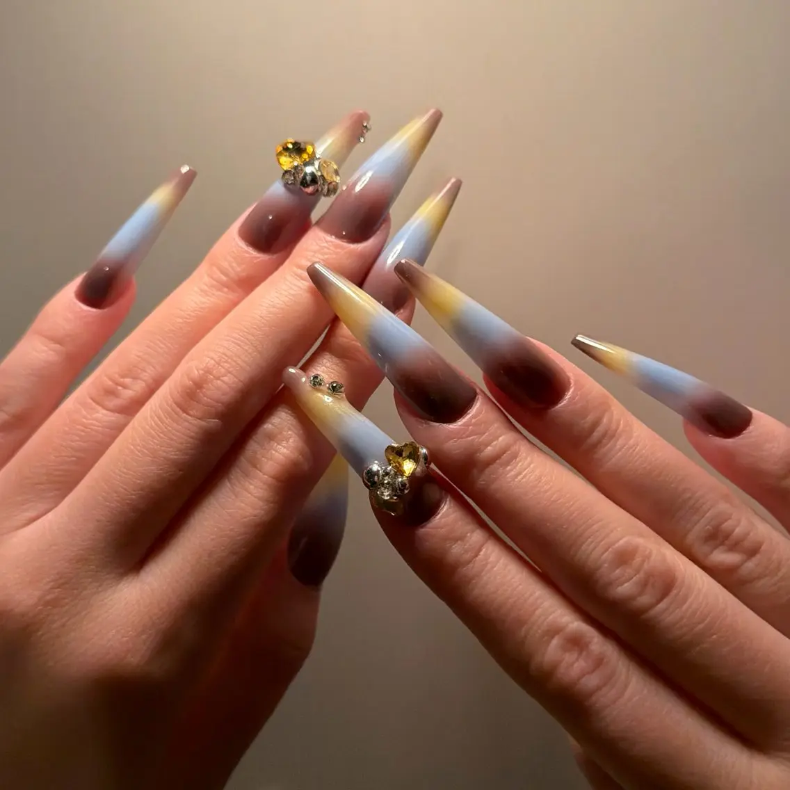 ネイル ハンドネイル HYLit NailStudioのネイルデザイン