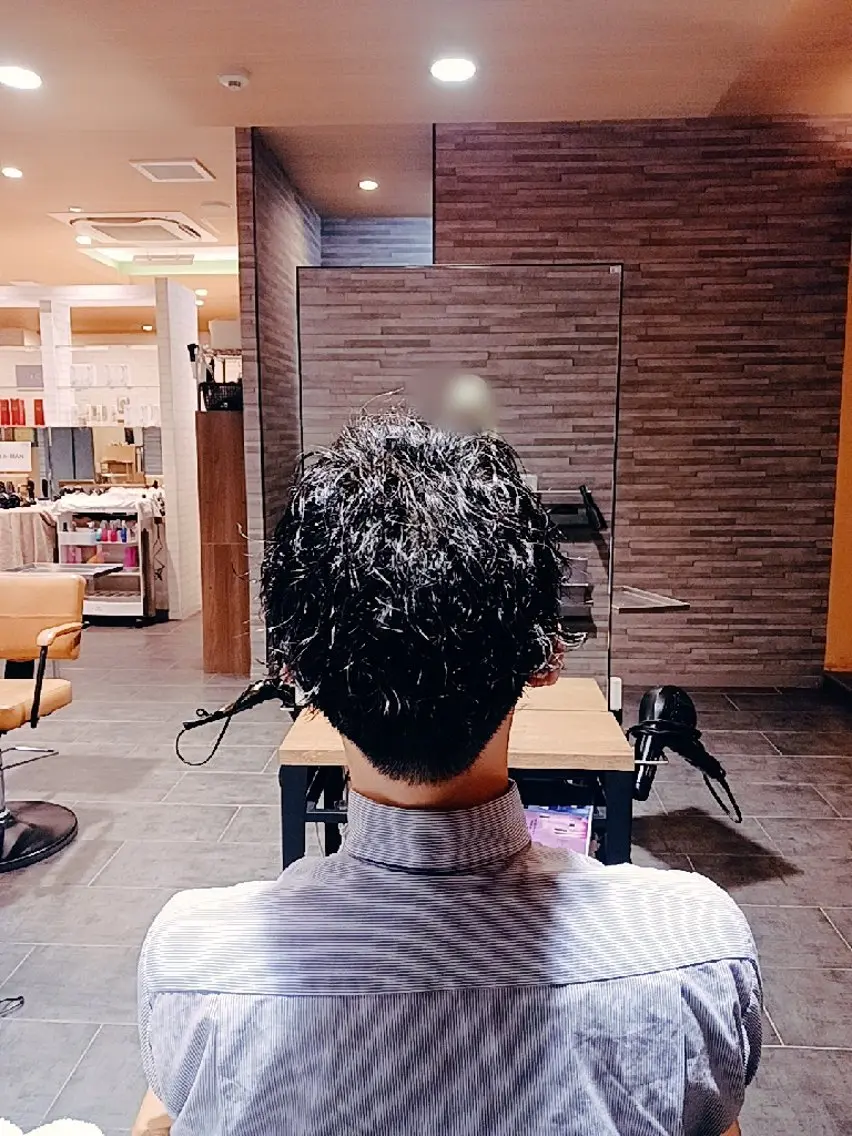 パーマ メンズ 羽田野 紗可のヘアスタイル