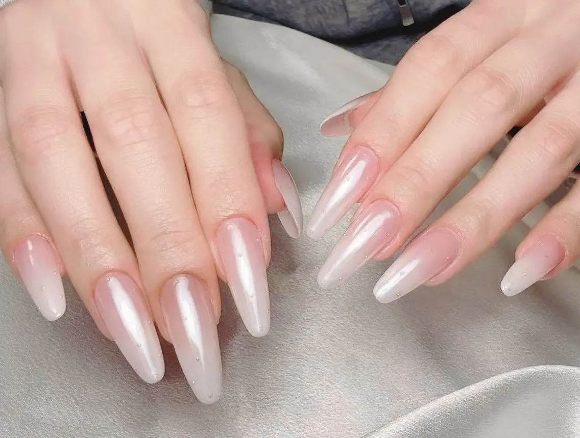 ネイル ハンドネイル ネイルサロン Auraのネイルデザイン