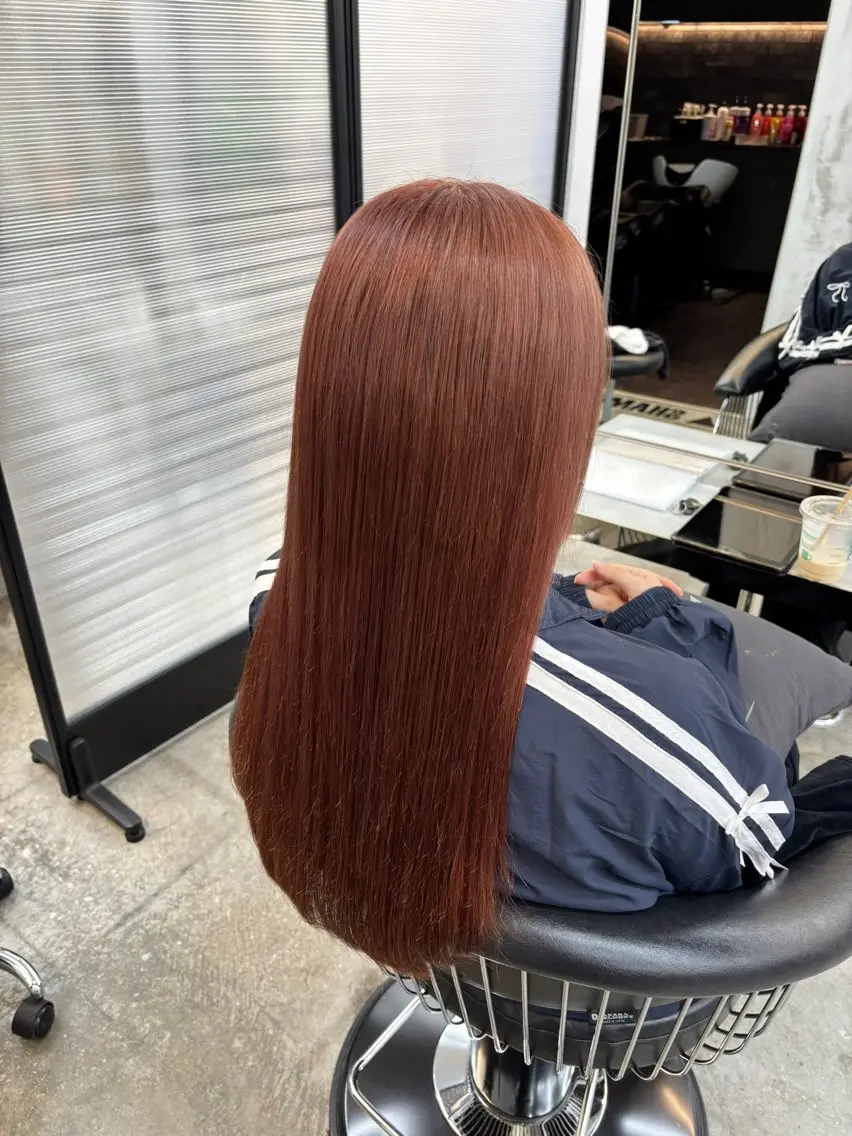 ロング カラー ブラウンカラー ダブルカラー ピンクカラー ピンクブラウン 🌷艶感カラー🌷 富施 優花のヘアスタイル