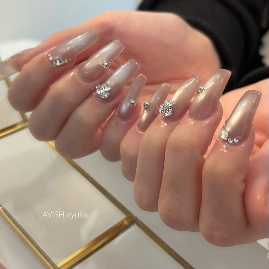 ネイル ハンドネイル LAVISH ayukaのネイルデザイン
