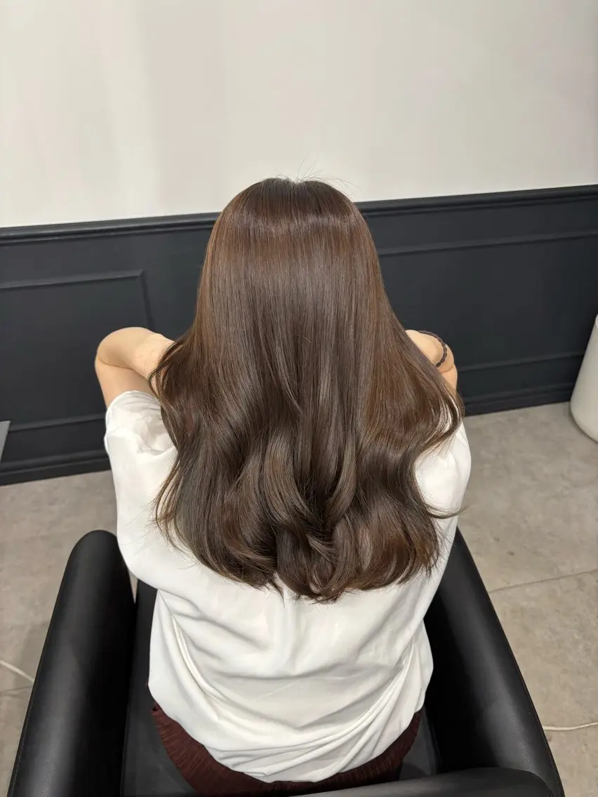 カラー ブラウンカラー 長谷川 さくらのヘアスタイル