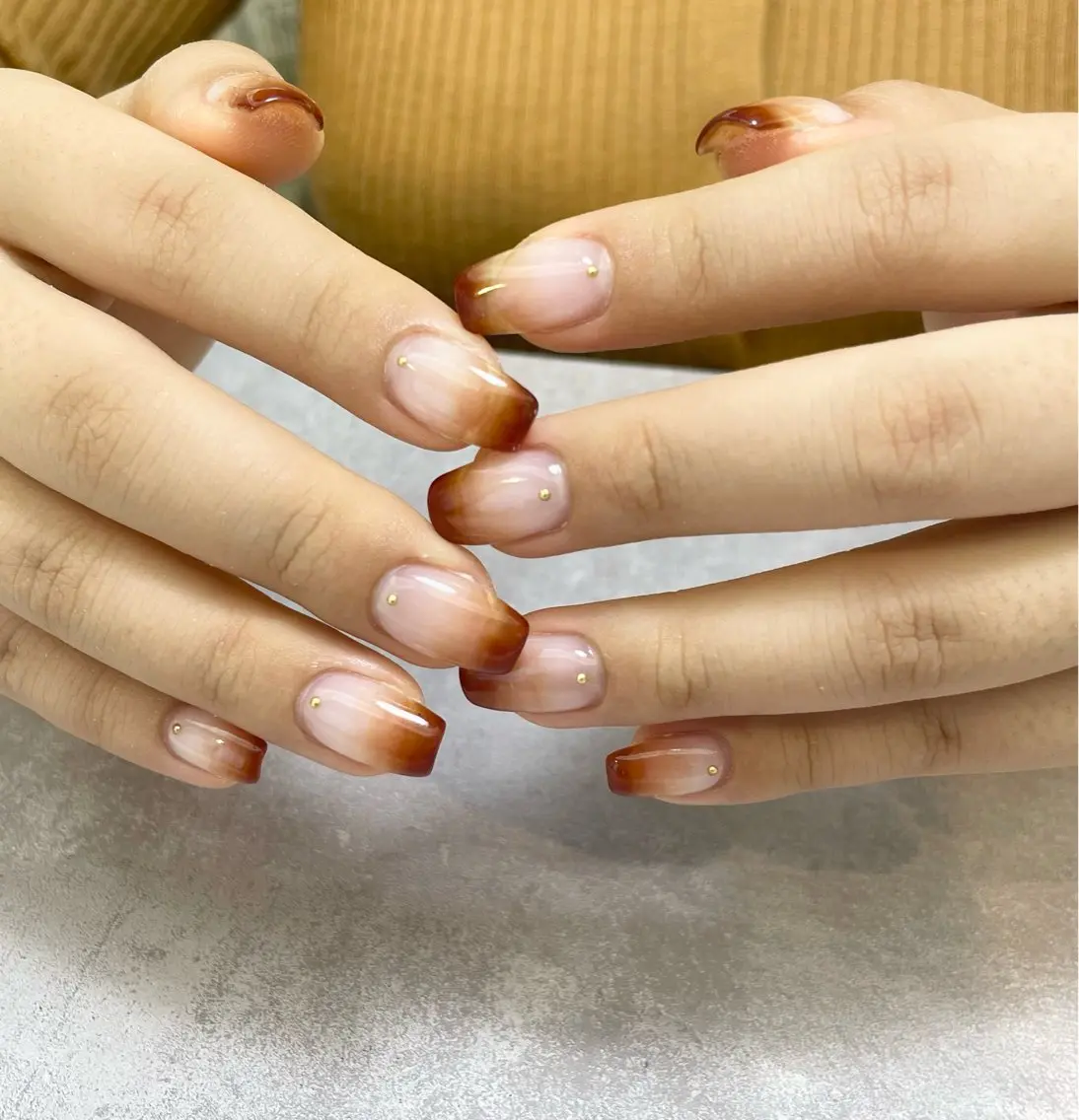 ネイル グラデーション mignon  . hinaのネイルデザイン