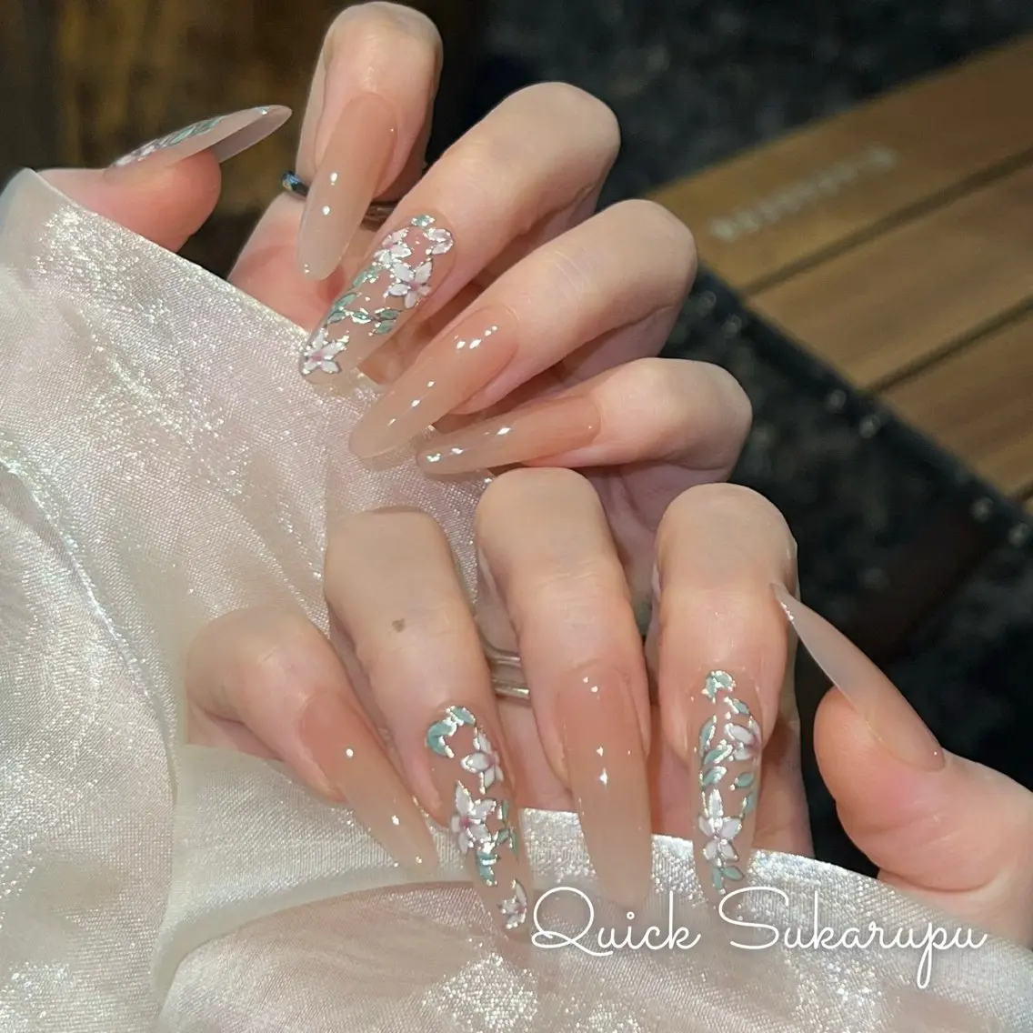 ネイル ハンドネイル Quick Sukarupu新宿のネイルデザイン