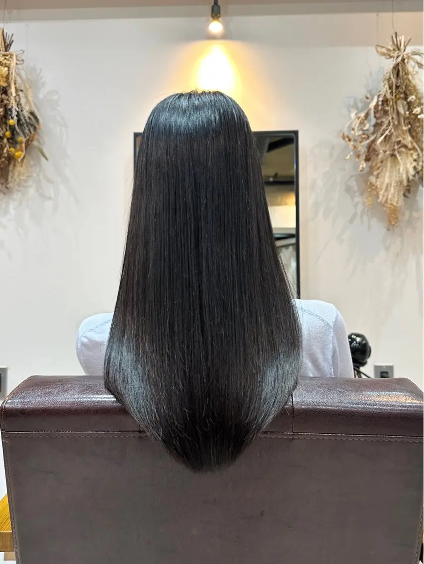 ロング 顔周りカット レイヤーカット ローレイヤー 小顔カット 🫧MANA🫧カッ トモデル募集中🧡のヘアスタイル