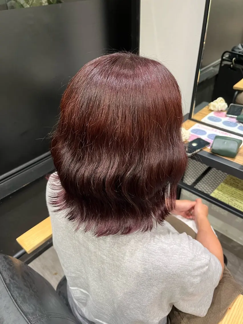 ミディアム カラー ヘアアレンジ カシス ピンクカラー ヘアカラー トリートメント cocotte 💟草間紫音💟のヘアスタイル