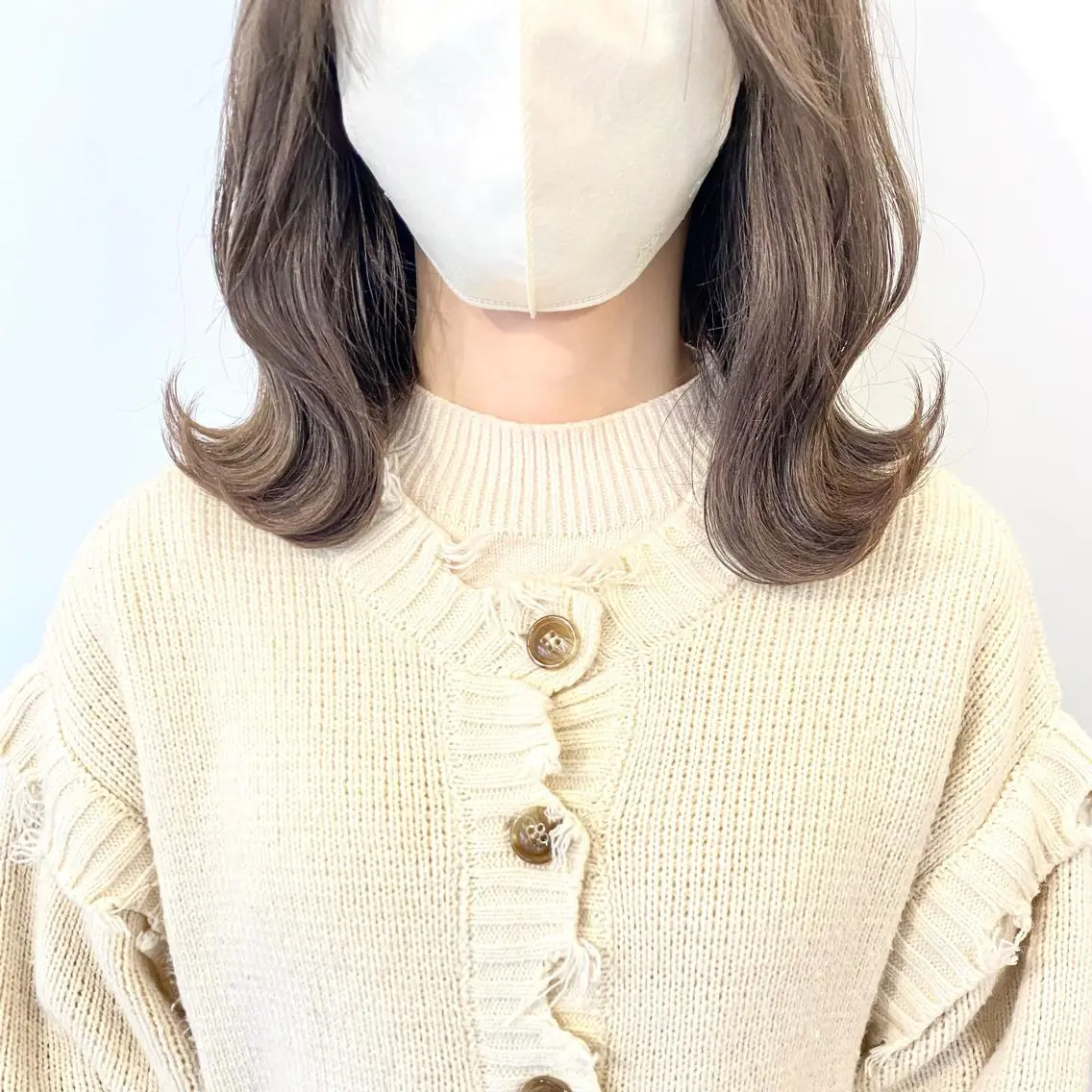 カラー ベージュカラー ブリーチ 🫧カラー&エクステ 専門🤍松下🫧のヘアスタイル