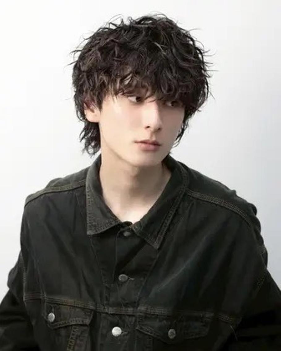 【🔥ミニモSALE限定メニュー🔥】メンズカット＋選べるパーマ(フェザーパーマ、シャドウパーマなど)の写真