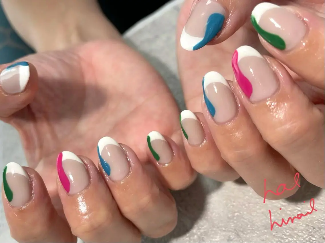 ネイル フレンチネイル はるひな ねいるのネイルデザイン