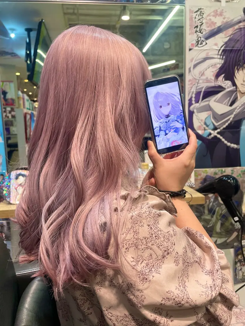 セミロング ピンクラベンダー ヘアカラー トリートメント 似合わせカット/ デザインカラー🦄のヘアスタイル