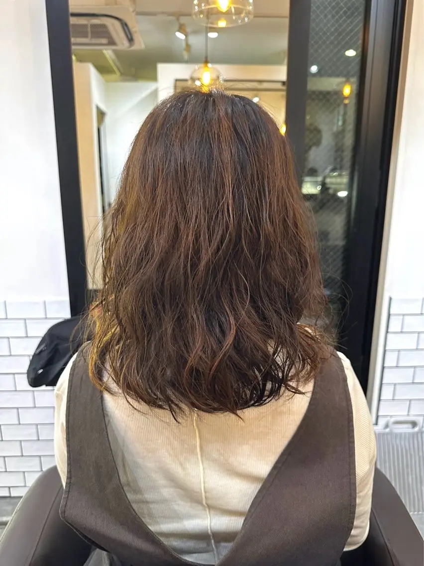 ミディアム パーマ 似合わせひなた🐥 elima調布のヘアスタイル