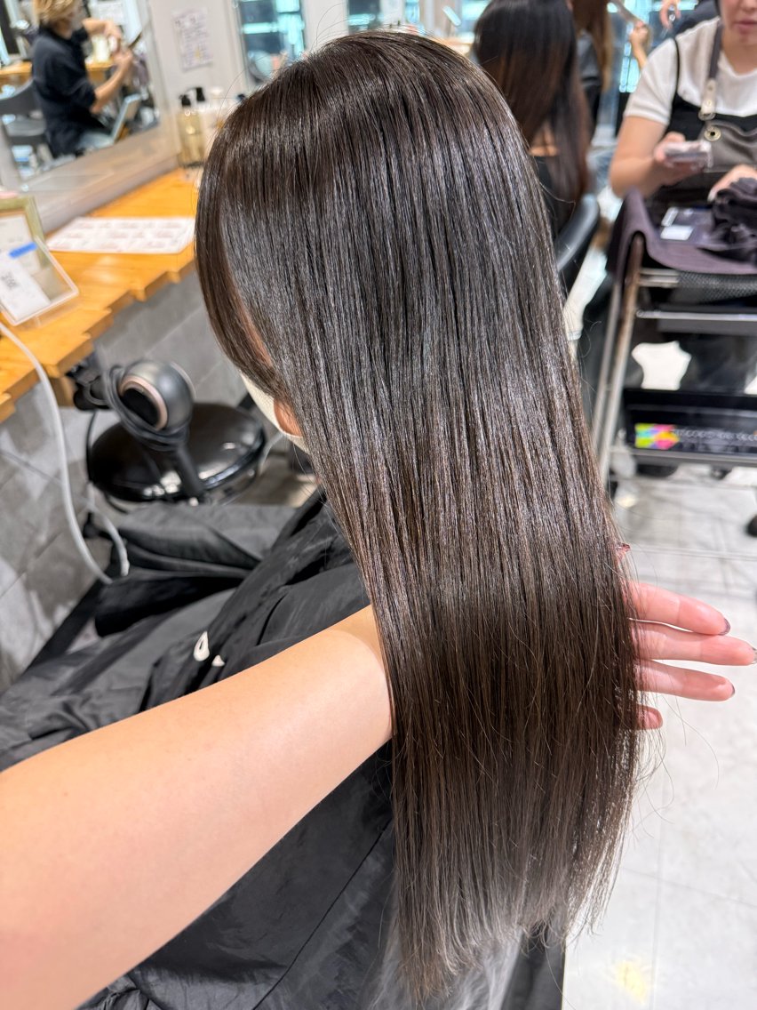 ロング ヘアカラー NANAMI🩵 大人可愛い韓国ヘアのヘアスタイル