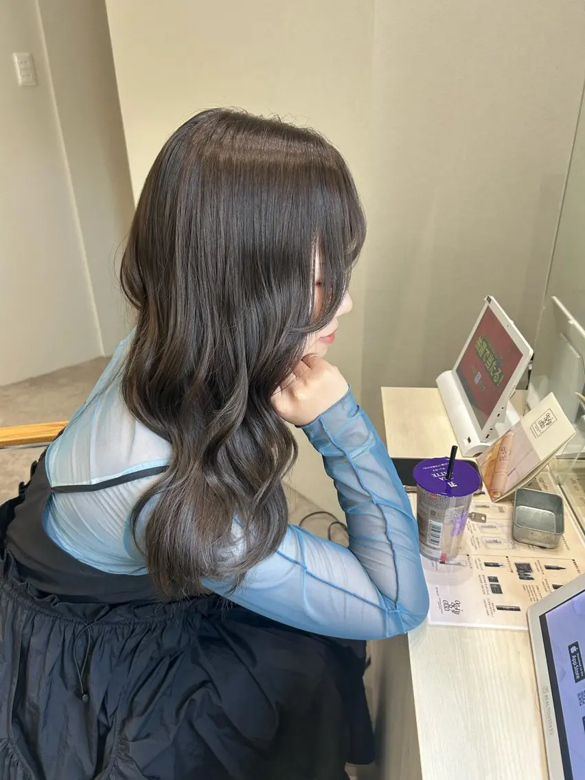 セミロング カラー ヘアアレンジ ベージュカラー ブリーチ ラベンダーカラー ラベンダーベージュ ヘアカラー ボブ /ニュアンス/ satomi🧸💖のヘアスタイル