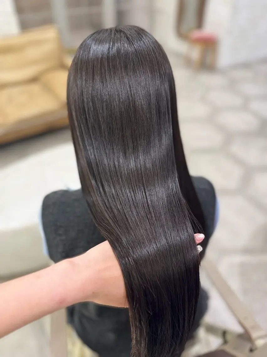 ロング カット 縮毛矯正 トリートメント 堀江美容室 千晶のヘアスタイル