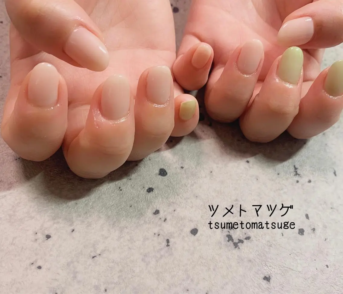 ショート ネイル ハンドネイル ツメトマツゲ .のネイルデザイン