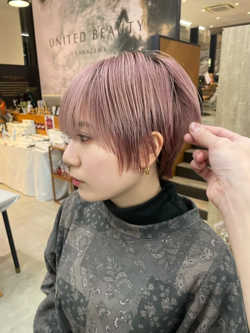 【3人限定🍁】カット+デザイン選び放題+トリートメントの写真