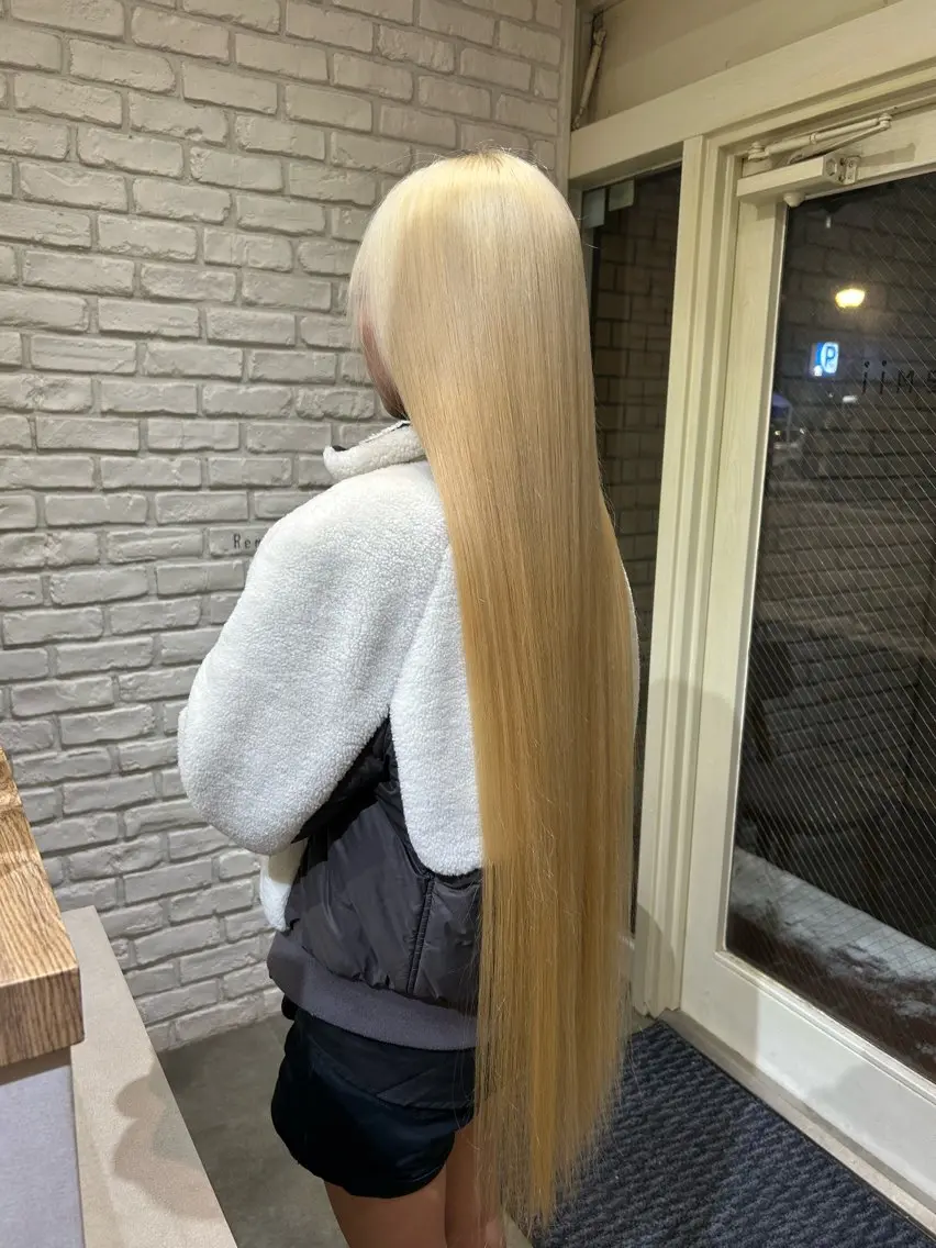 ロング ヘアカラー ︎☀️はるき︎︎☁️ ショートモデル募集のヘアスタイル