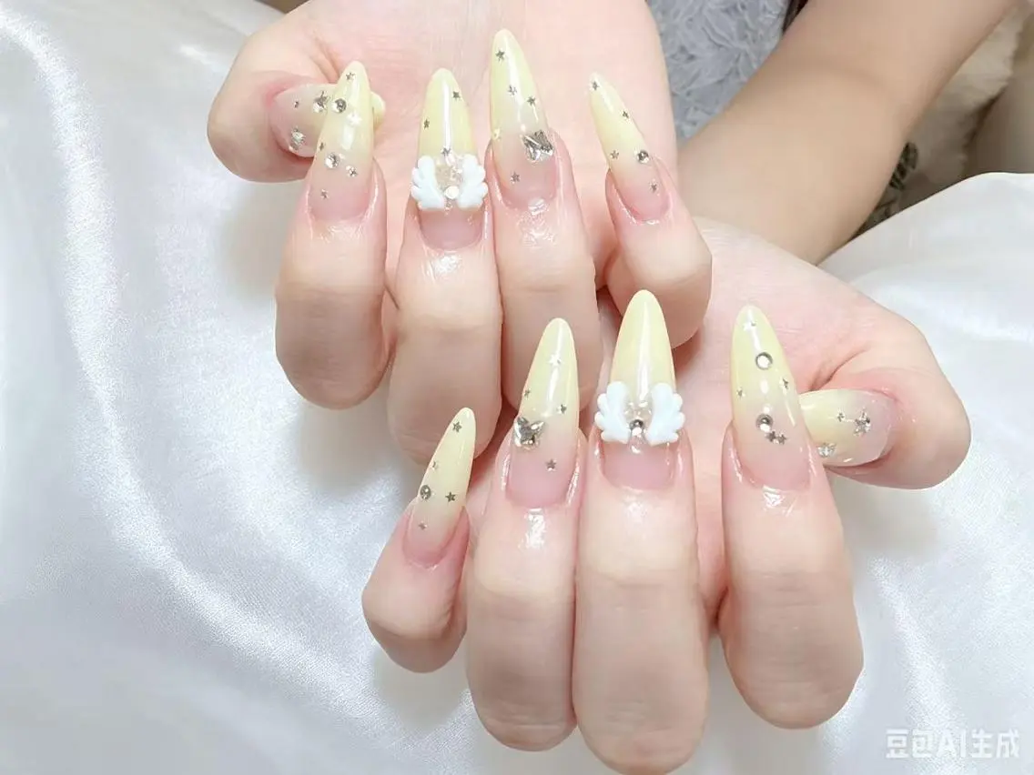 ネイル フレンチネイル ジェルネイル ガラスフレンチ 韓国ネイル マグネットネイル ハンドネイル ハンドケア 当日予約可能💜 アキラのネイルデザイン