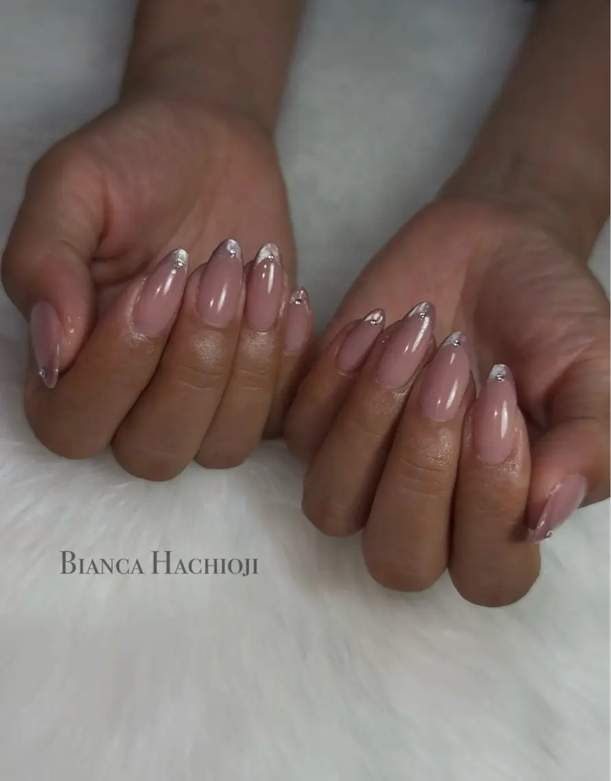 ネイル フレンチネイル マグネットネイル Bianca🦋 AIRAのネイルデザイン