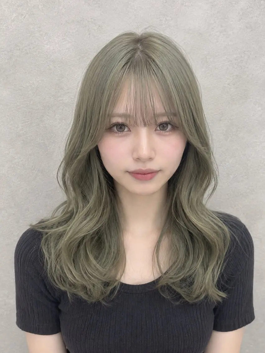 ロング カラー ベージュカラー 透明感カラー オリーブベージュ オリーブカラー ヘアカラー トリートメント 【enil代表】 杉林和哉のヘアスタイル