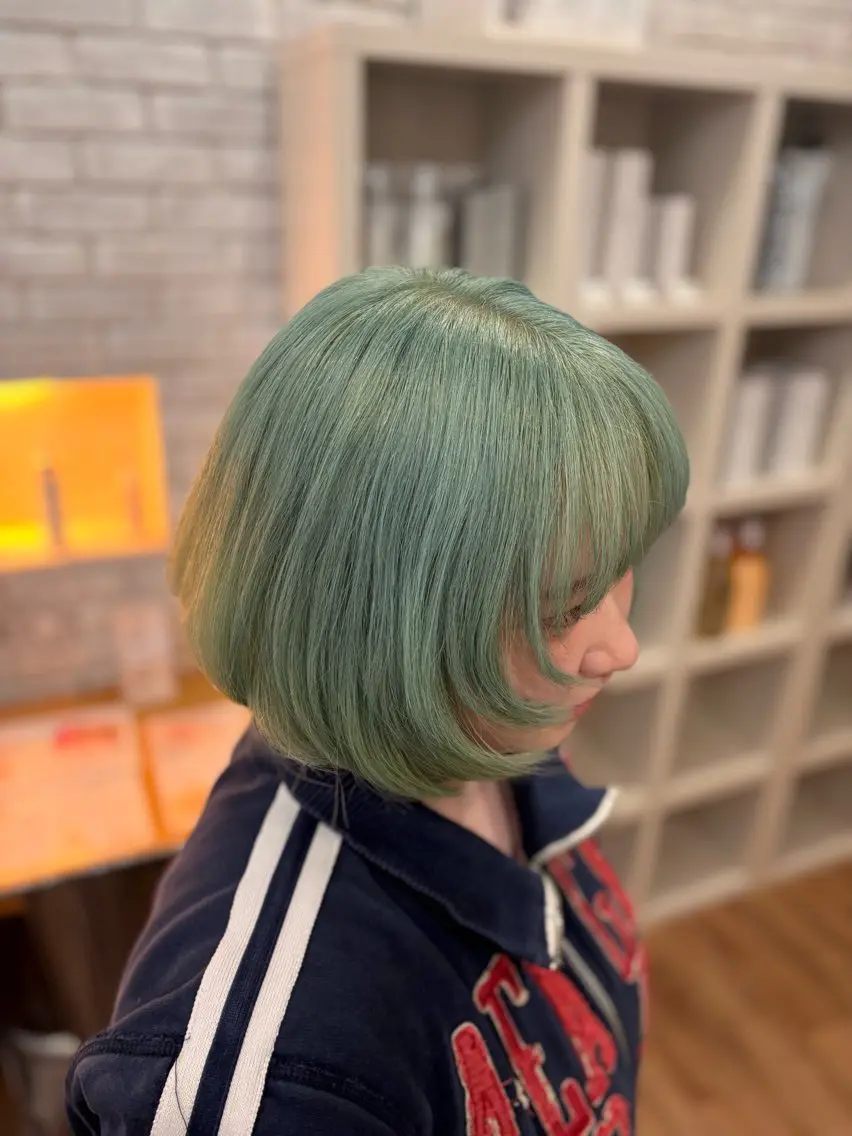 ショート ヘアカラー 永井大樹✨ 透明感カラー✨のヘアスタイル
