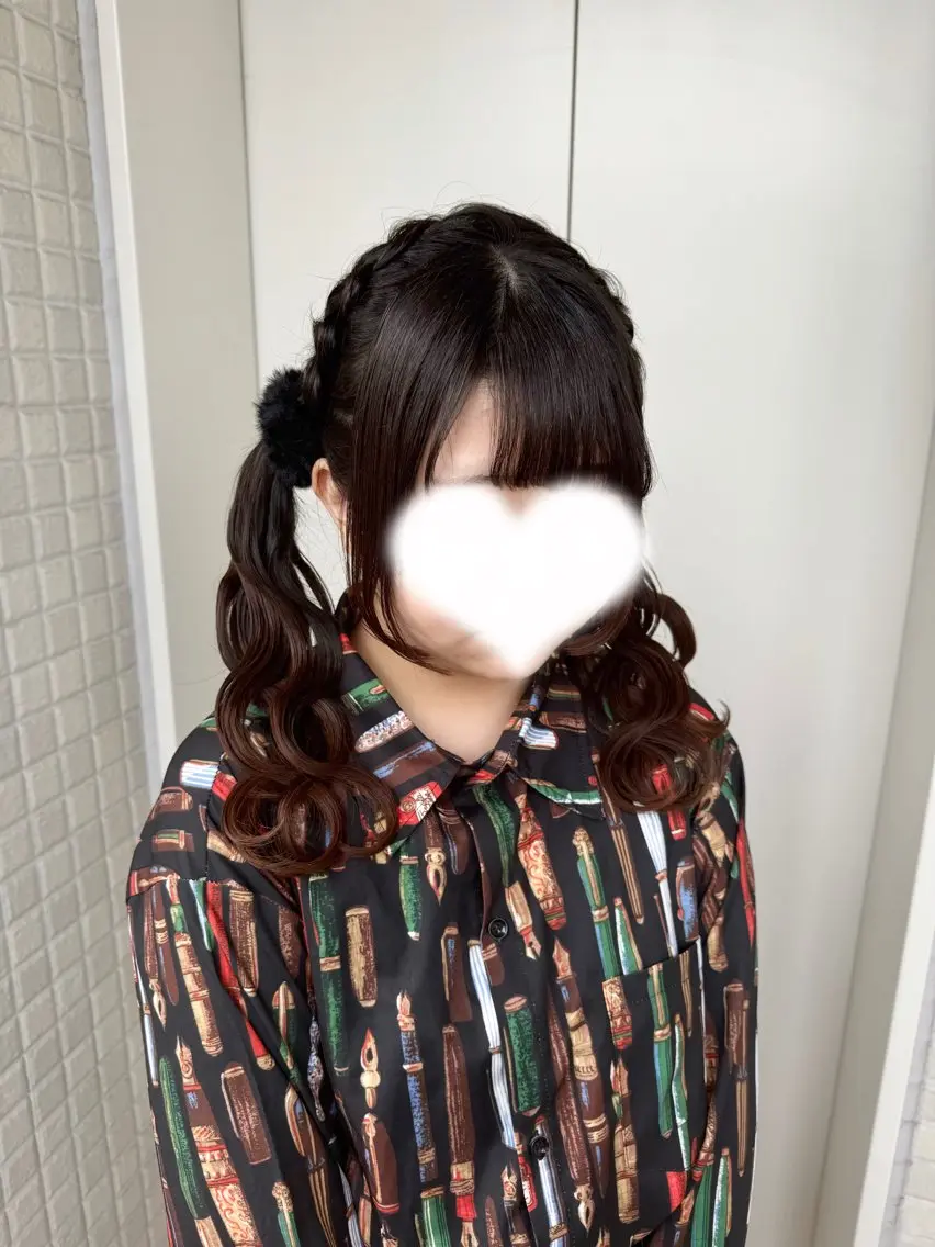 ロング ヘアアレンジ ヘアセット 縮毛矯正/シール エクステ/艶髪ひふみのヘアスタイル