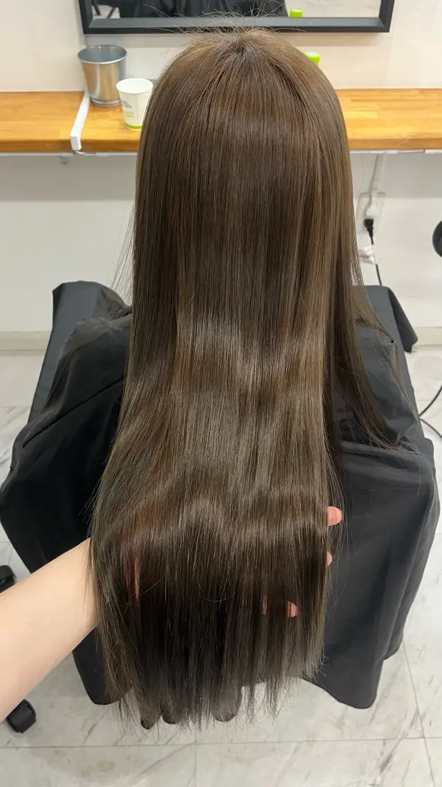 ロング カラー Maia🦋 博多 透明感カラーのヘアスタイル