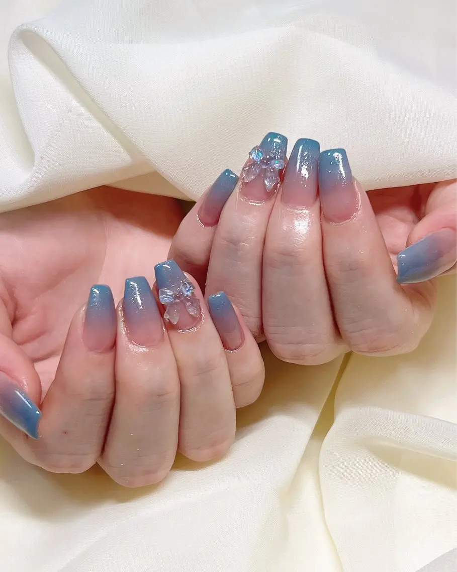 ネイル グラデーション シンプルネイル nail salon MUAのネイルデザイン