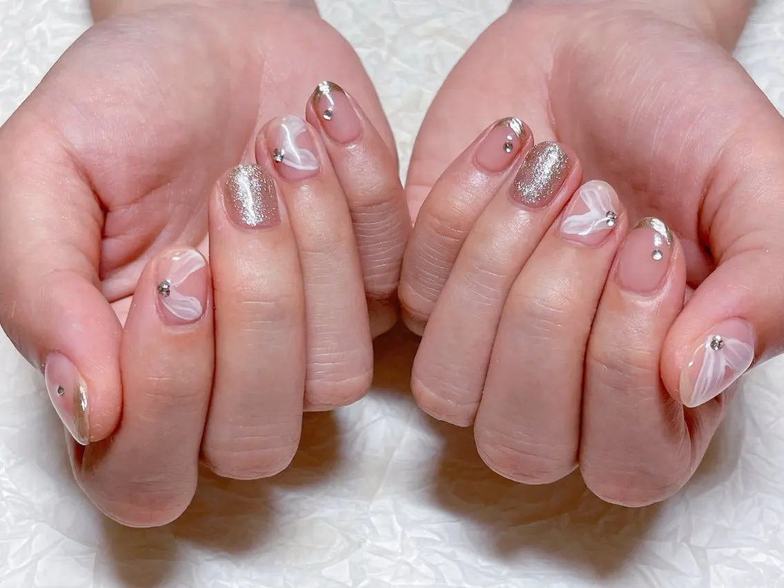 ネイル アートネイル チークネイル ジェルネイル グラデーション マグネットネイル ハンドネイル ハンドケア ゆ か_Nails💫のネイルデザイン