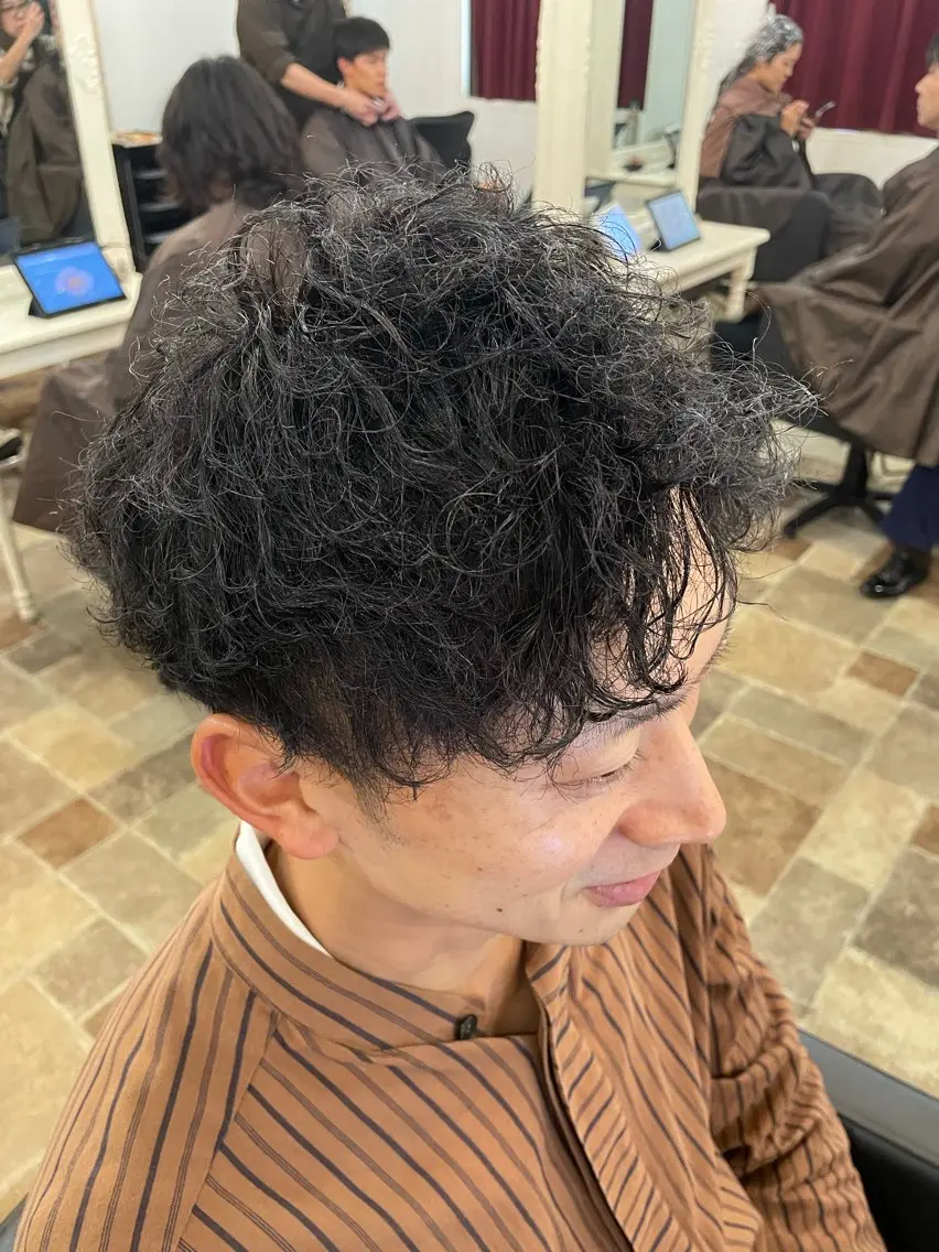 ショート パーマ メンズ amphihair 高橋祐也のヘアスタイル