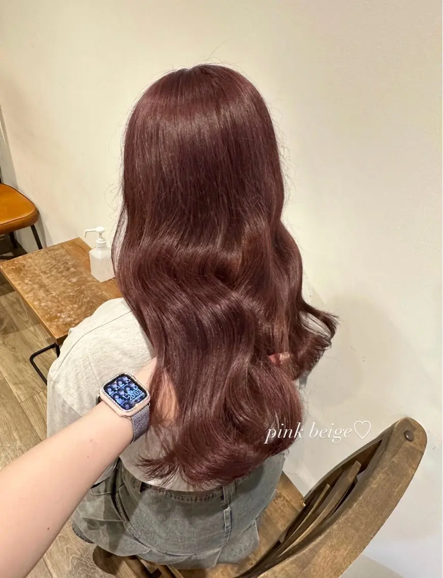 ロング カラー ヘアアレンジ ブリーチ ヘアカラー トリートメント Himawari♡ 柔らかいカラーのヘアスタイル