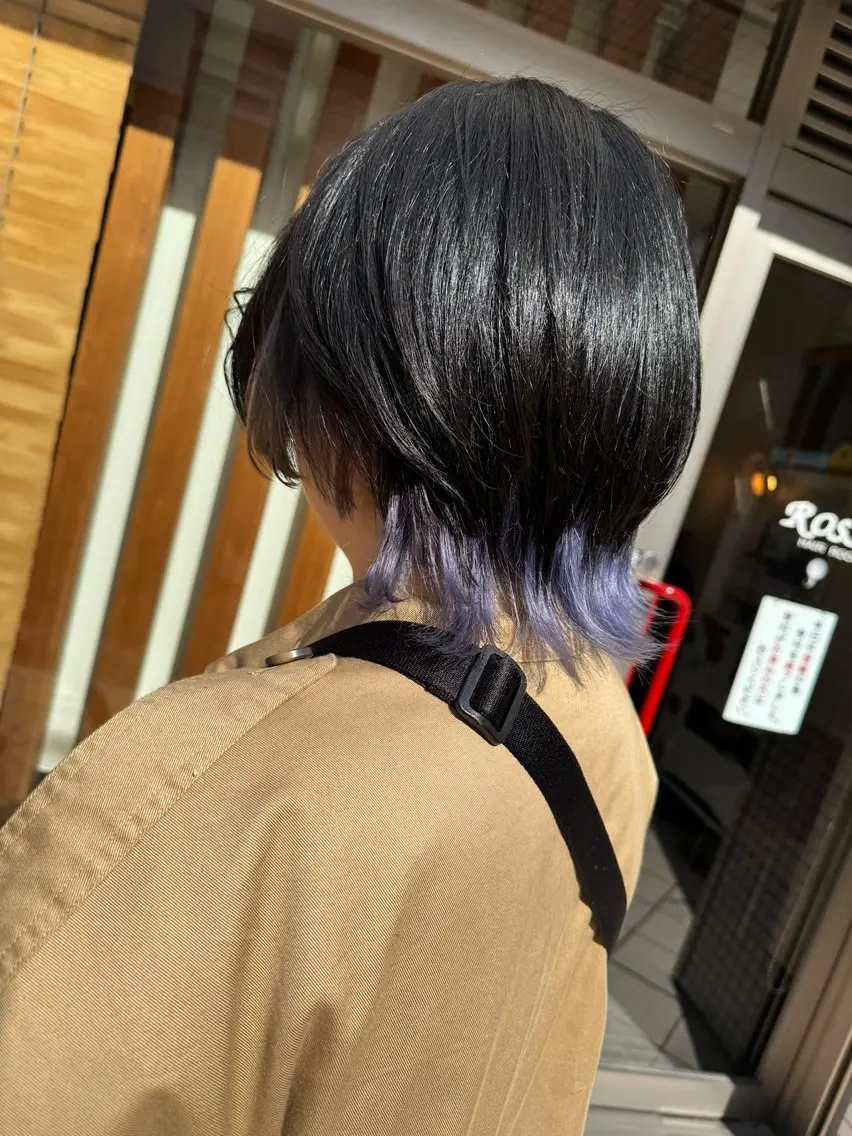 ミディアム カラー アッシュ ブリーチ インナーカラー ROSSO北赤羽 アラカワのヘアスタイル
