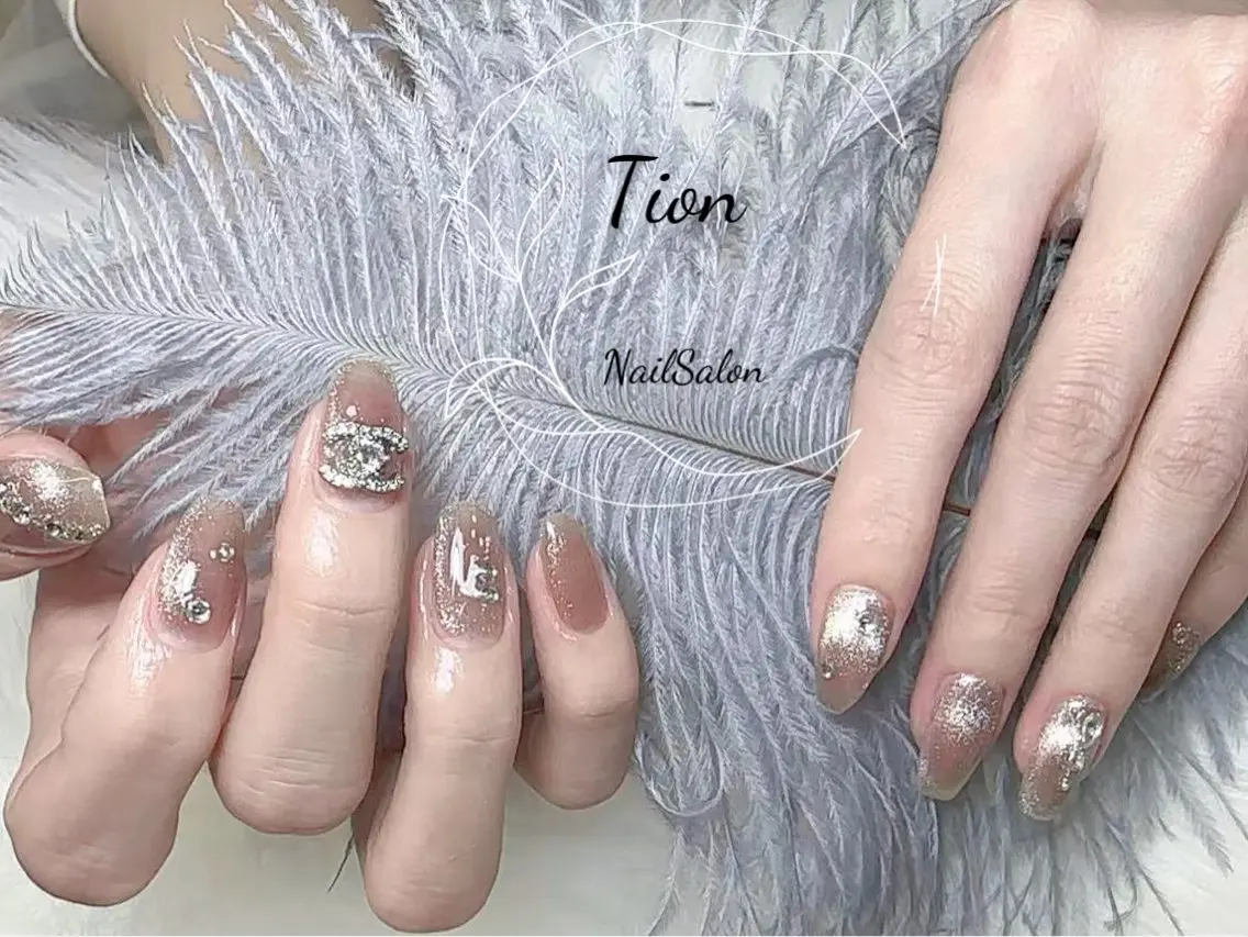 ネイル チークネイル 長さ出し フットネイル フレンチネイル ジェルネイル Nailsalon Tion武蔵小杉店のネイルデザイン