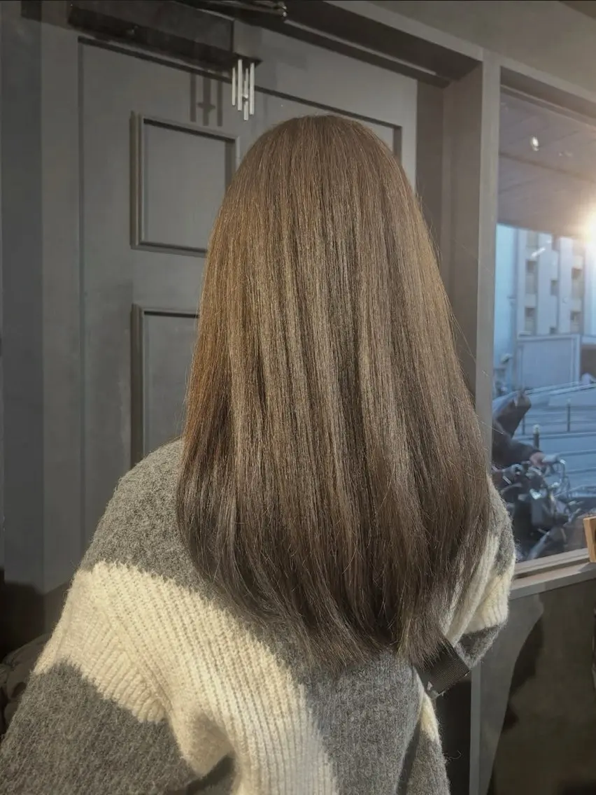 セミロング ヘアカラー トリートメント みきゆうか🫧 大人可愛い製造機🫧のヘアスタイル