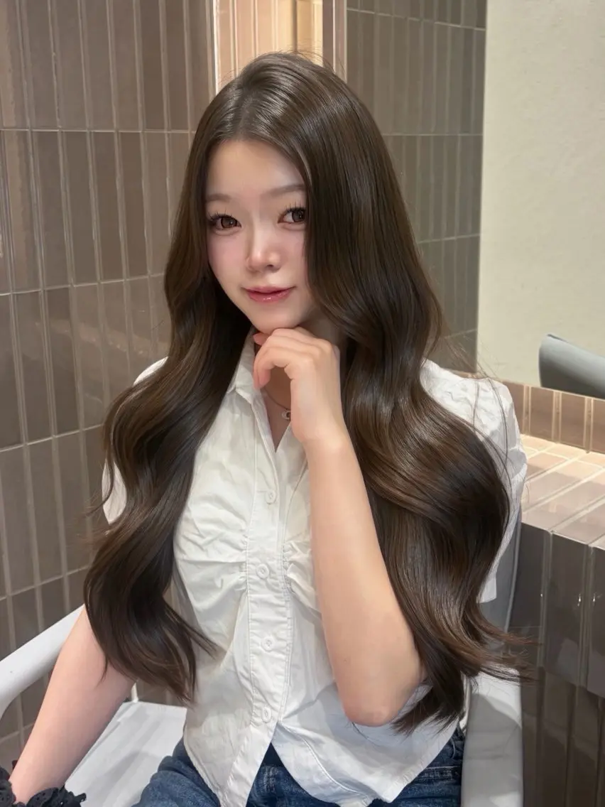 ロング カラー ロング ワンホンヘア 渡海 みのりのヘアスタイル