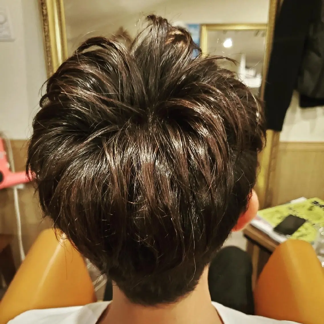 ショート カラー メンズ メンズハイライト アディクシーカラー グラデーションカラー ハイライトカラー 外国人風カラー spa hair ark 富井直美のヘアスタイル