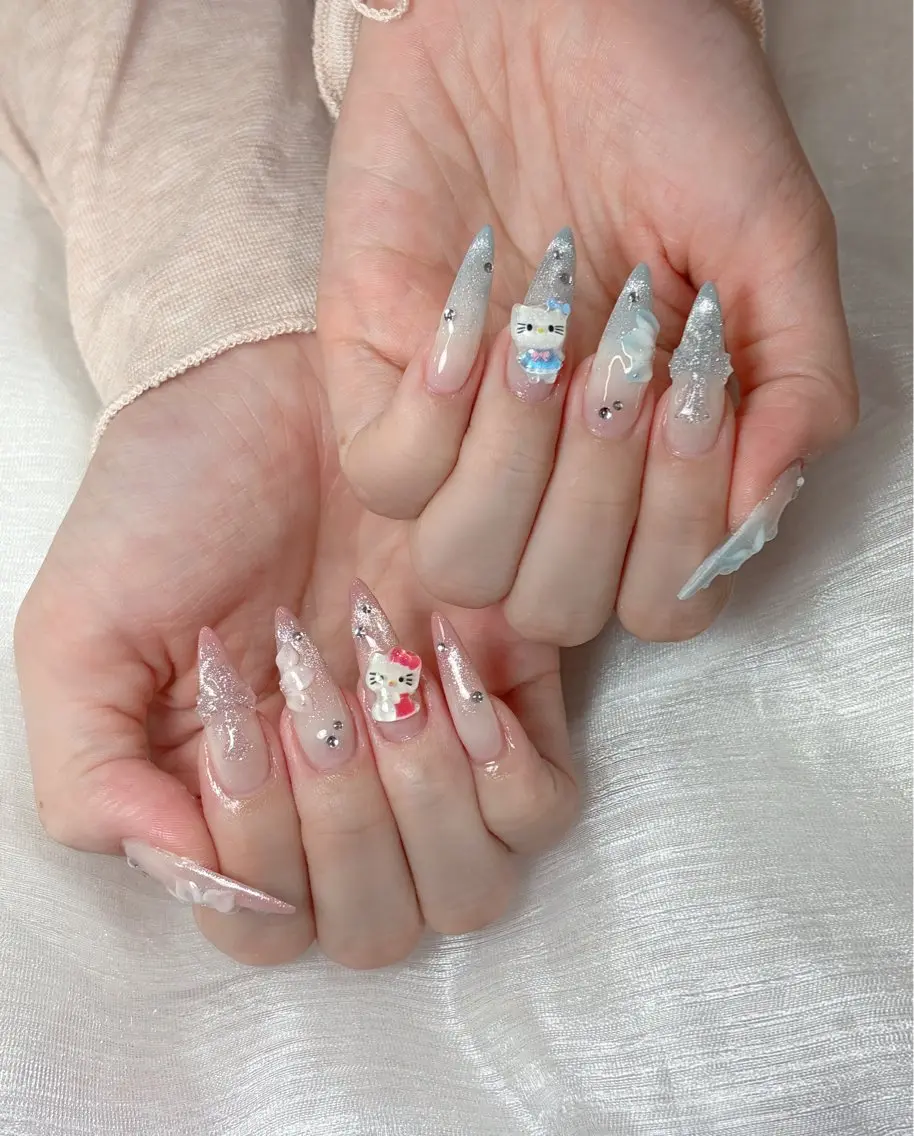 ネイル 成人式 フラッシュネイル フレンチネイル ジェルネイル グラデーション ハンドネイル 😍Yumi❤️ 💅Nail💅のネイルデザイン