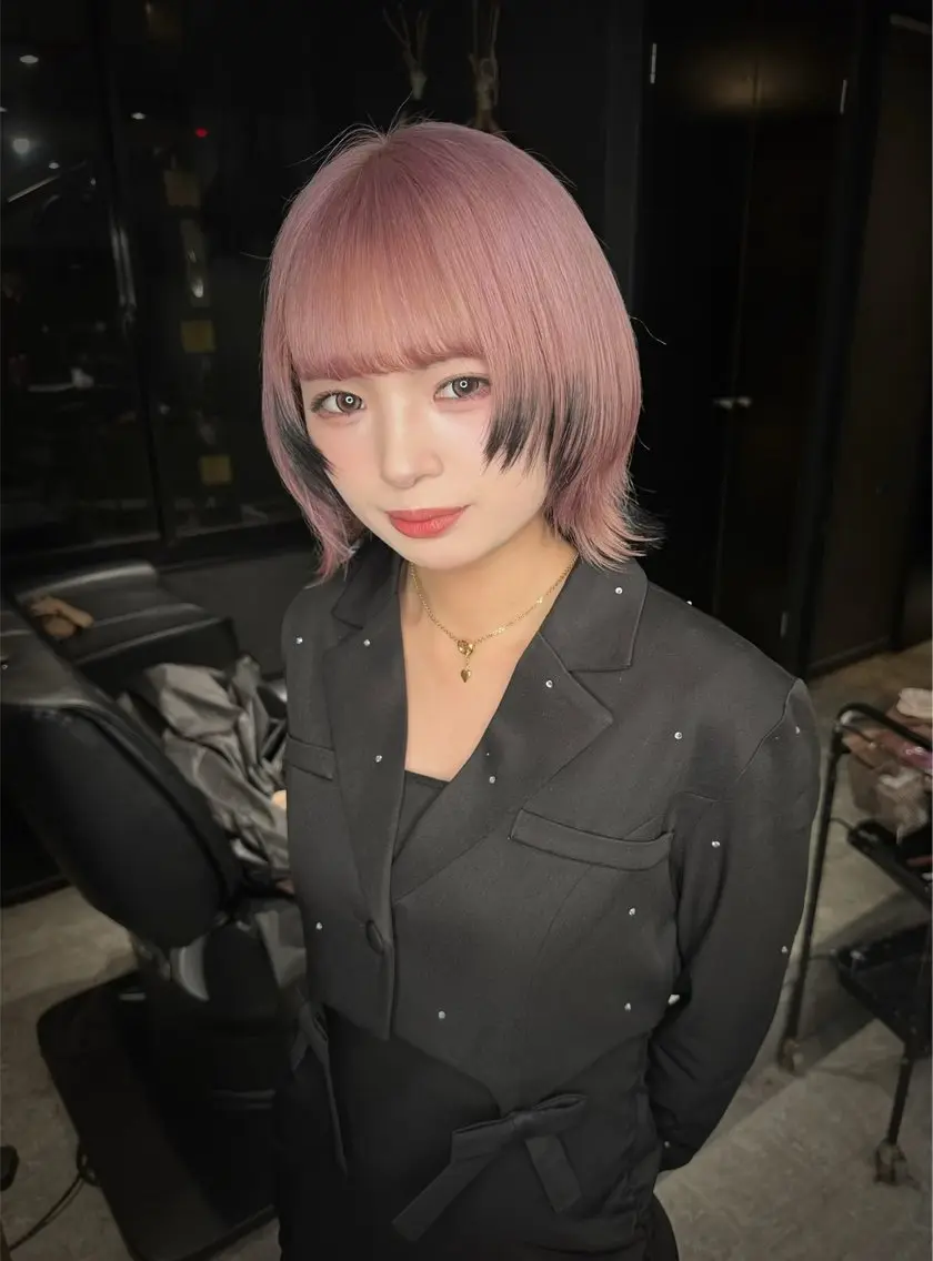ミディアム ウルフカット カット ヘアカラー TAIRA横浜ウルフ 🐺デザインカラーのヘアスタイル