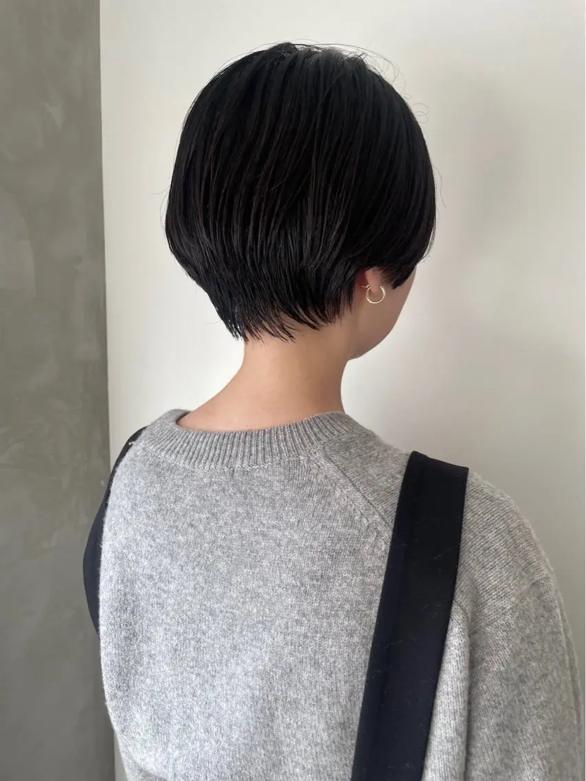 ショート 🫒🫒ブリーチなし 艶カラー🫒ヤマシロのヘアスタイル