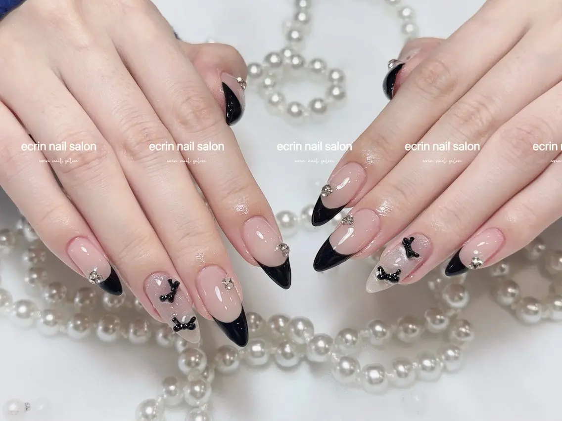 ネイル フレンチネイル 持ち込み リボン ハンドネイル ハンドケア ecrin nail salon錦糸町のネイルデザイン