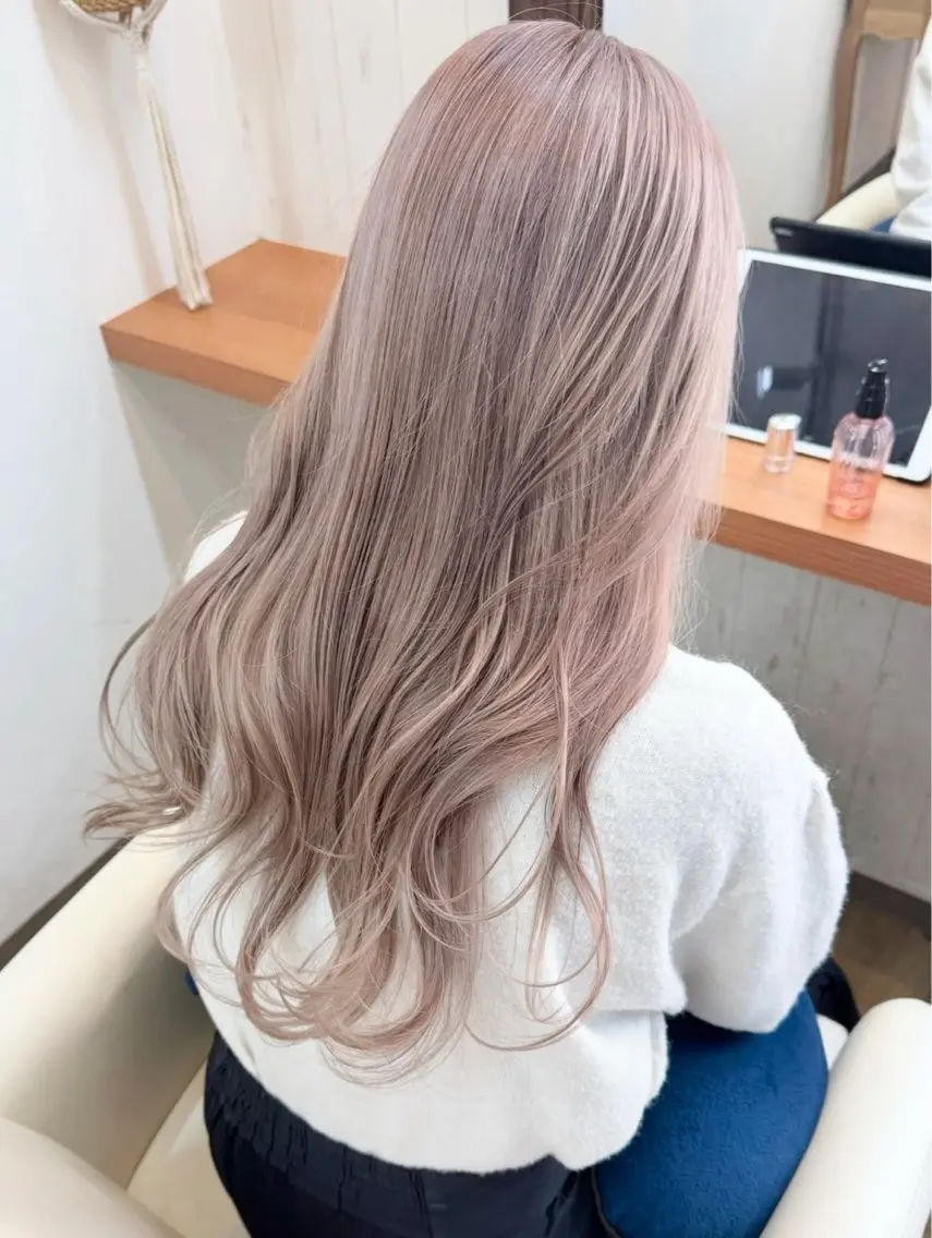 カラー ンジハ えみのヘアスタイル