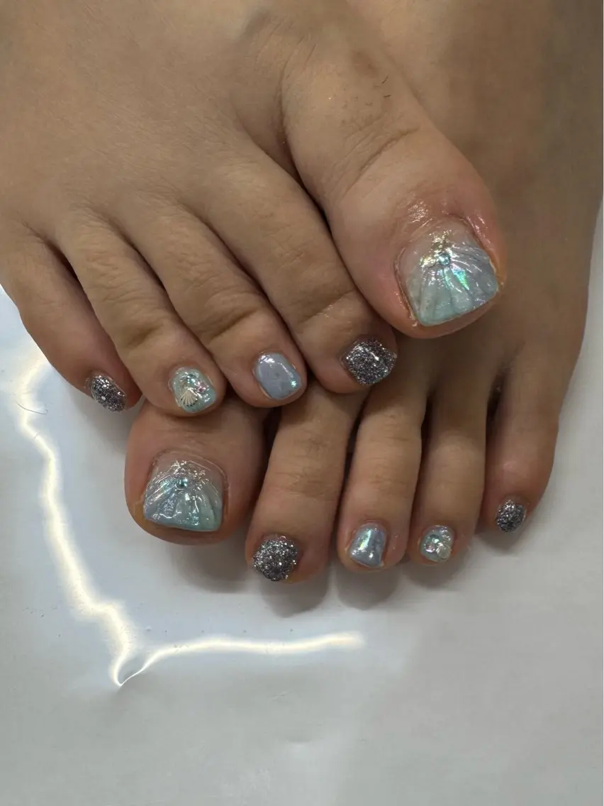 ネイル フットネイル and.R nail 大槻 美來のネイルデザイン