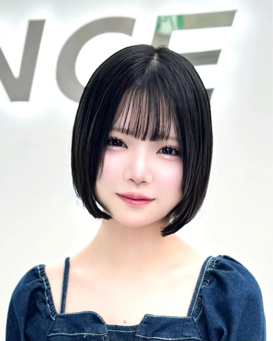 ショート カラー ヘアアレンジ カット ヘアカラー トリートメント ヘッドスパ ヘアセット 縮毛矯正🤍 ボブ/ HIKARIのヘアスタイル