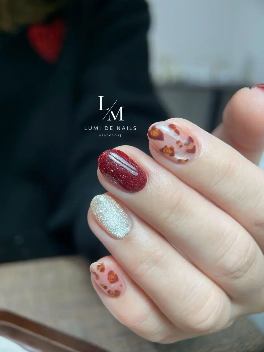 ネイル グラデーション ラメ(グリッター) マグネットネイル ミラーネイル ニュアンスネイル ハンドネイル Lumi de nailsのネイルデザイン