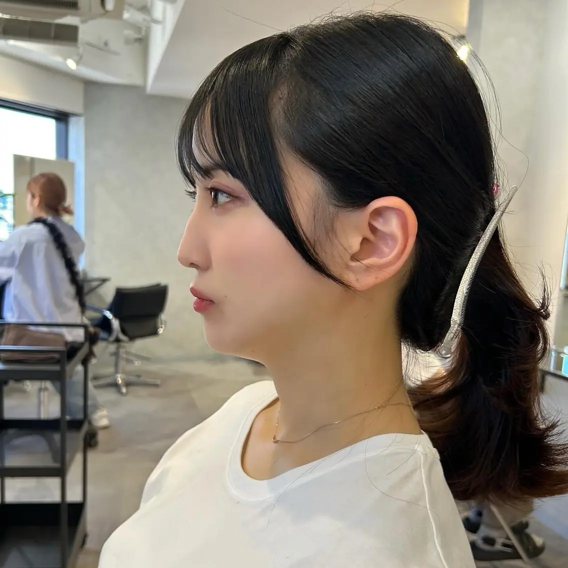 ミディアム くびれヘア レイヤーカット ❤️ショートカット ・顔周りカット❤️のヘアスタイル