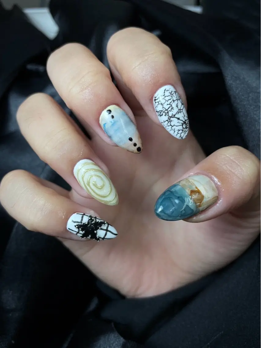 ネイル ブラウン チークネイル 桜ネイル 長さ出し フットネイル ハンドネイル XIINH NAIL SALONのネイルデザイン