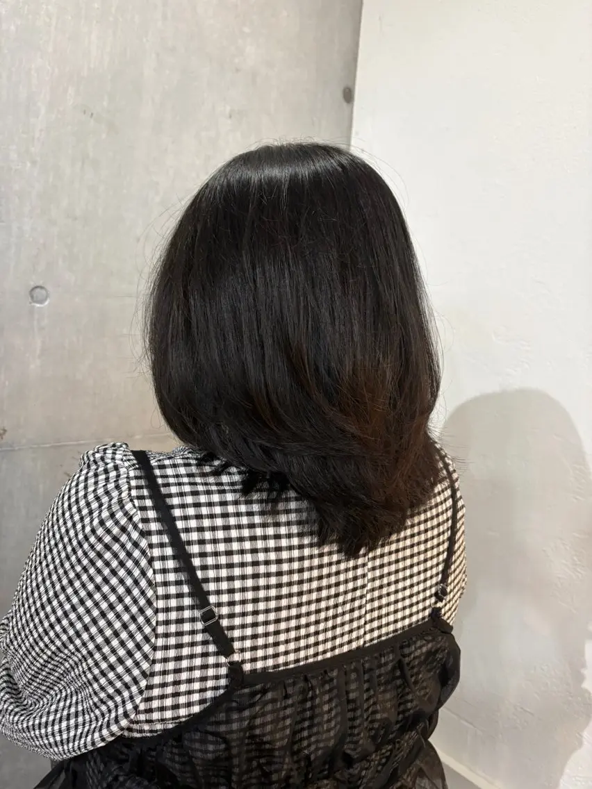 ミディアム レイヤーカット カット Reira Naruseのヘアスタイル